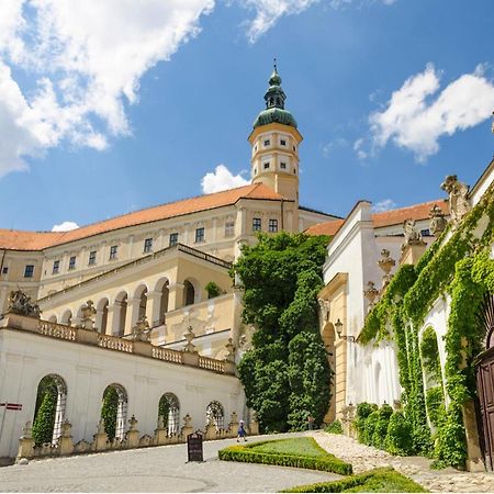Apartamento Poetic Mikulov Exterior foto